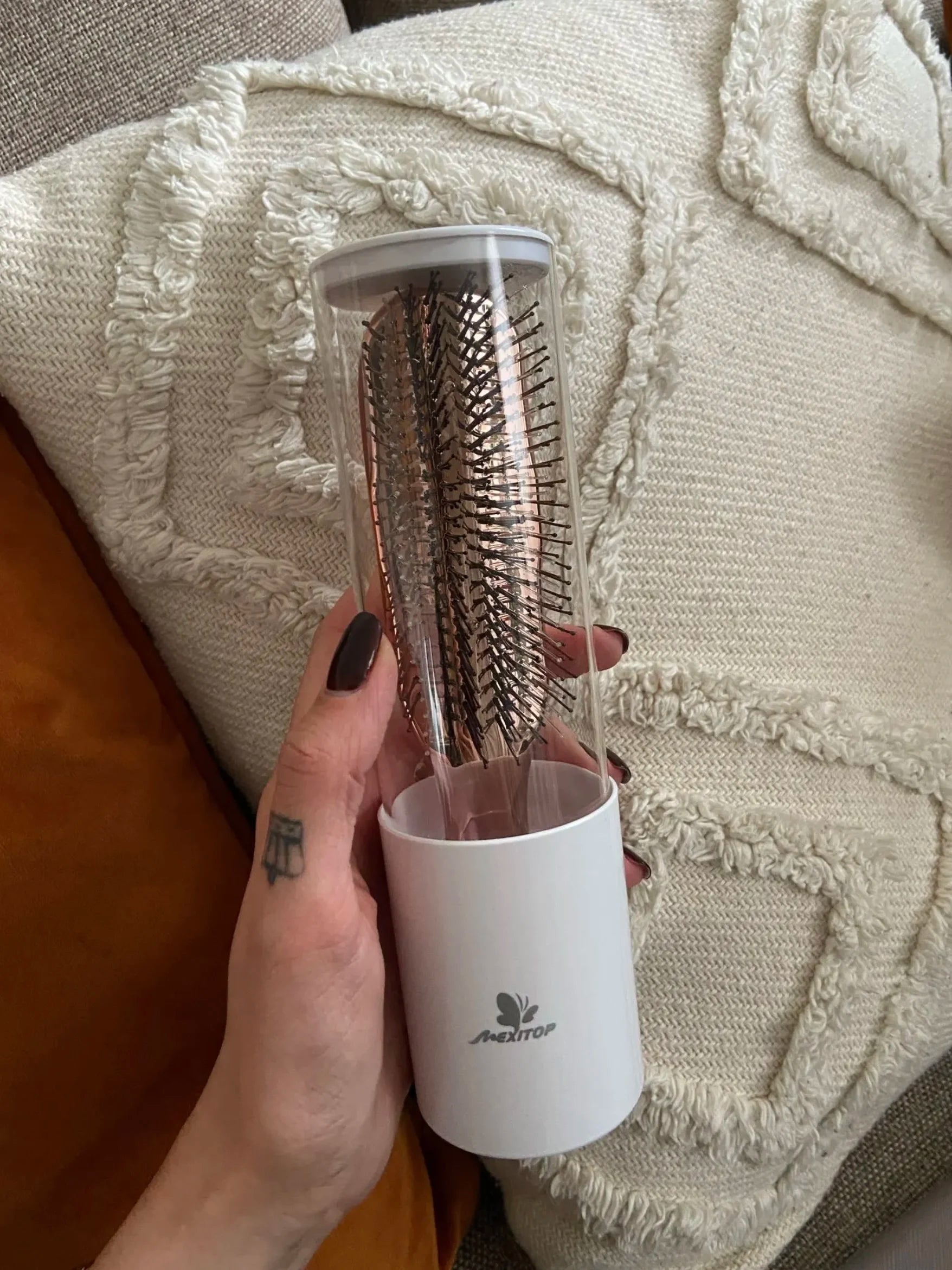 The Rose Gold Scalp Revival Brush